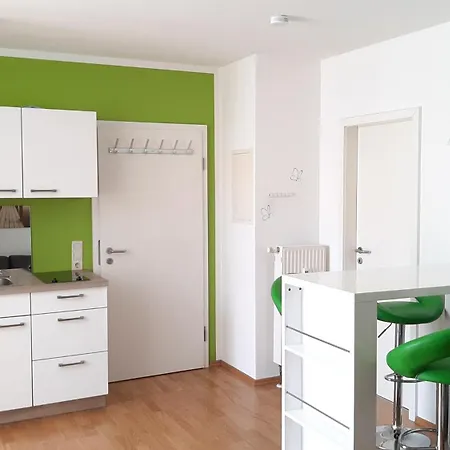 Familienfreundliche Apartments Am Park Вюрцбург Экстерьер фото