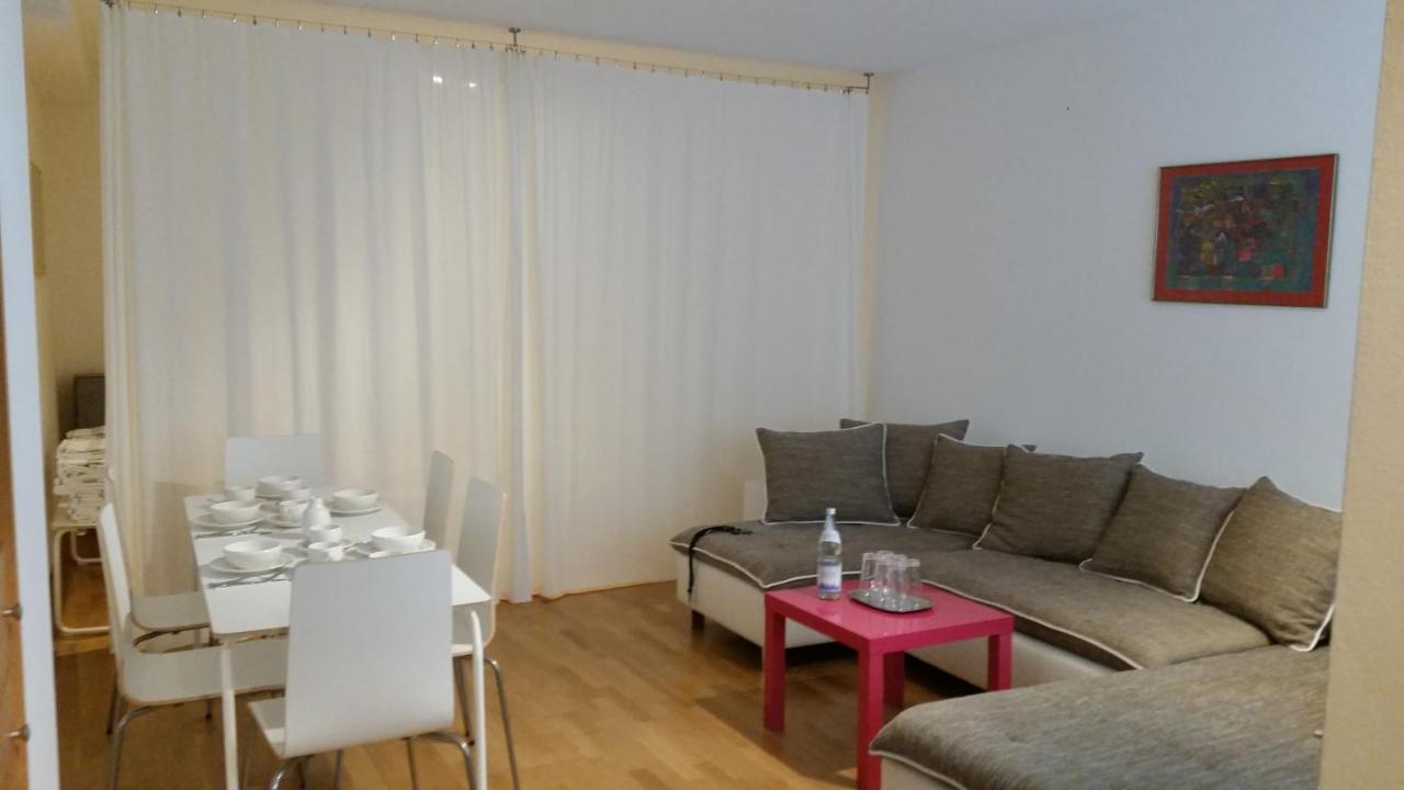 Familienfreundliche Am Park Apartment Würzburg